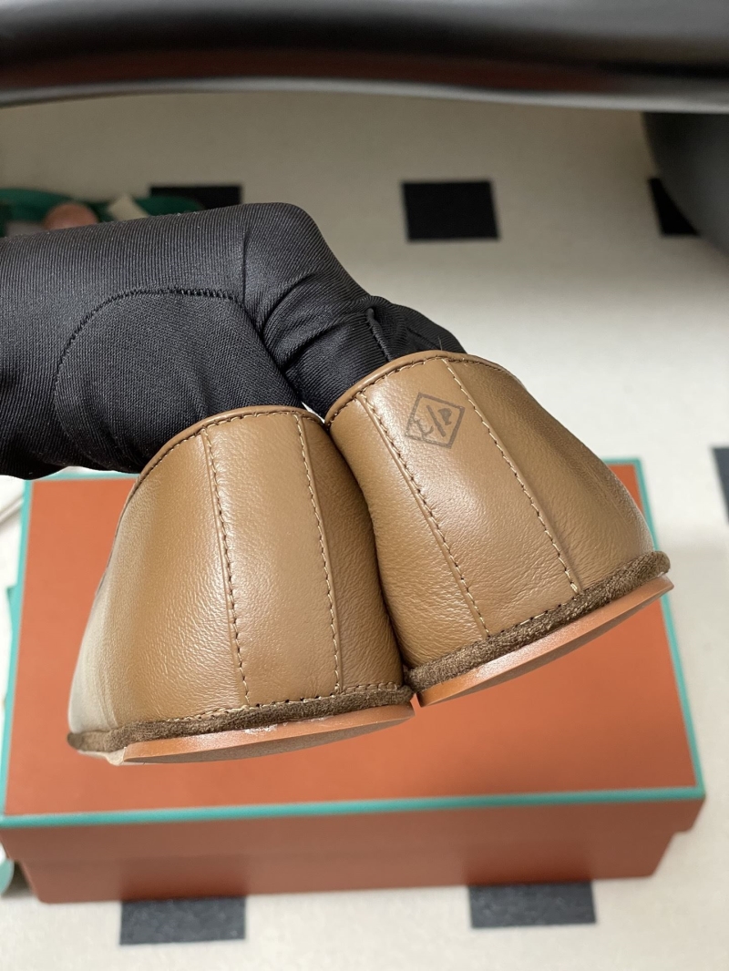 L0r0 P1ana loafers